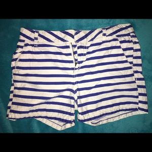 Old navy chino shorts for girl. Size 16